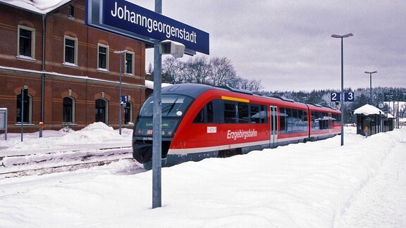 Erzgebirgsbahn im Bahnhof Johanngeorgenstadt