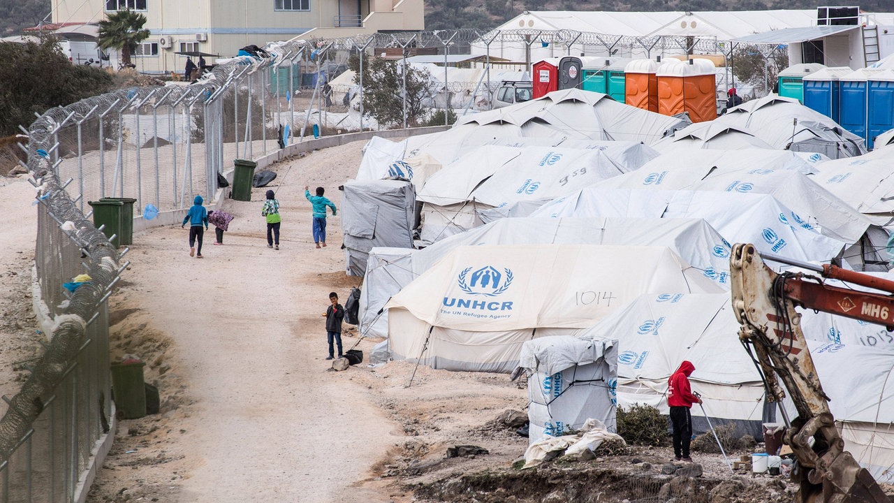 Scharfe Kritik An Zustanden In Fluchtlingslager Auf Lesbos Mdr De Scharfe Kritik An Zustanden In Fluchtlingslager Auf Lesbos Mdr De