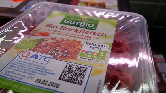 Hackfleisch der Aldi Eigenmarke Gut Bio trägt das Label mit Haltungsform 4. 
