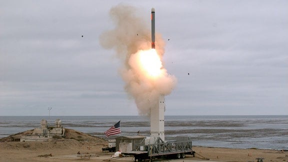 Das US-Verteidigungsministerium führt einen Test mit einem konventionellen landgestützten Marschflugkörper durch.