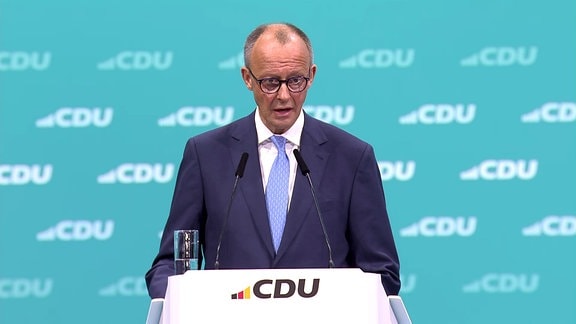 Friedrich Merz, CDU, am Rednerpult.