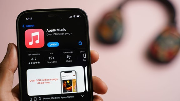 Die Apple Music App auf dem Smartphone.