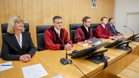 Oberverwaltungsgericht Nordrhein-Westfalen - Blick auf die Richterbank