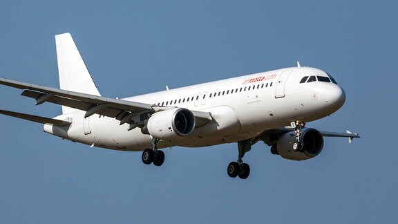 Airbus A320-214 von Air Malta ist im Landeanflug