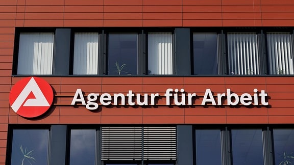 Arge-Logo an der Agentur für Arbeit in Ossendorf NRW