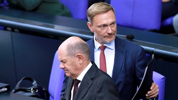 Bundeskanzler Olaf Scholz, SPD, und Bundesminister der Finanzen Christian Lindner, FDP.