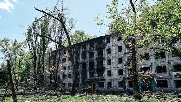 Zerstörtes Gebäude in Awdijiwka