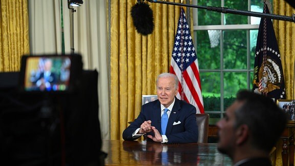 Joa Biden bei Live-Übertragung aus dem Oval Office
