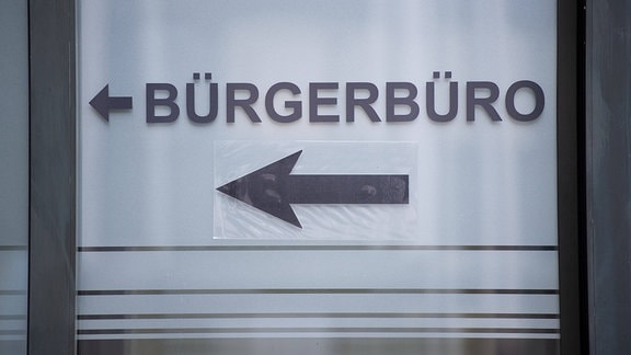Hinweisschild Bürgerbüro