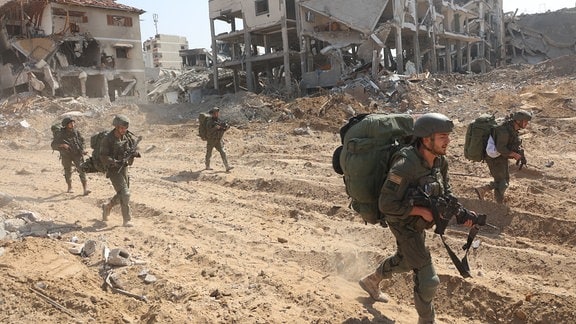 Israelische Soldaten am 28. Februar in Chan Junis im Gazastreifen