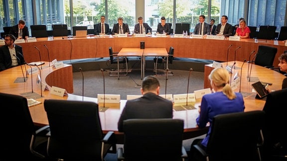 Sitzung des Bundestags-Innenausschusses