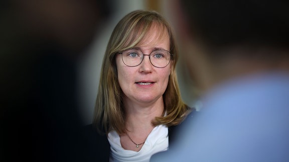 Eva von Angern, Vorsitzende der Linksfraktion im Landtag von Sachsen-Anhalt. 