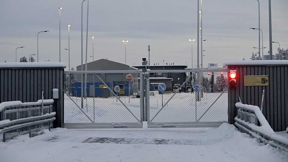 Finlandia zamyka trzy kolejne przejścia graniczne z Rosją