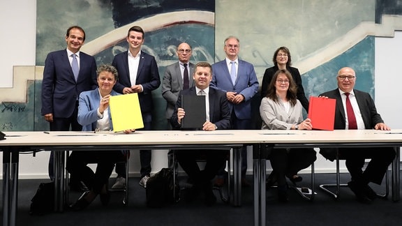 Pressekonferenz zur Unterzeichnung des Koalitionsvertrages zwischen CDU, SPD und FDP, durch die Landesvorsitzenden am Montag, den 13. September 2021 um 10.00 Uhr im Landtag