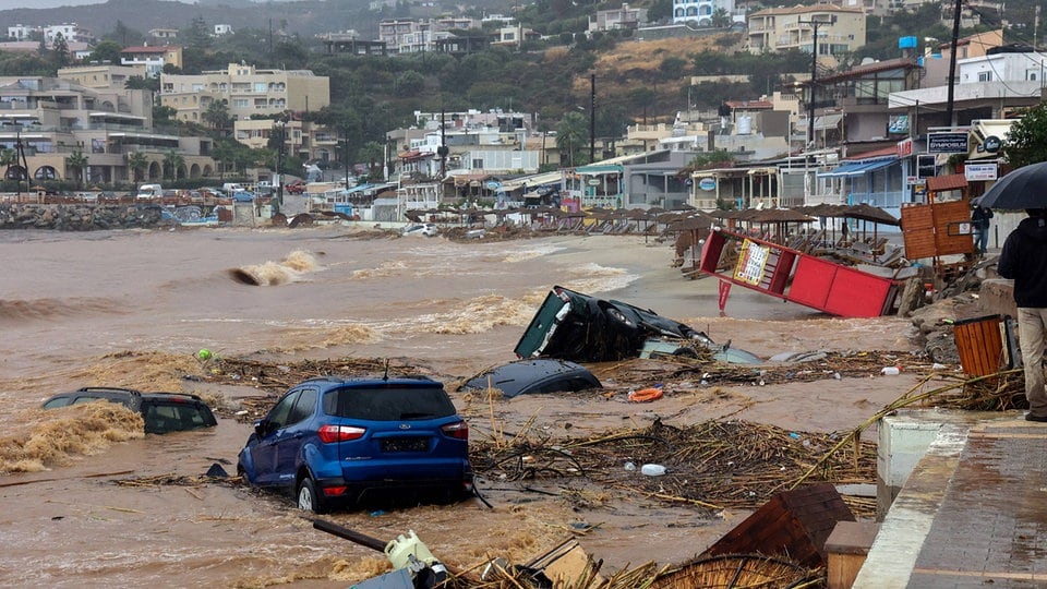 Zwei Tote nach schweren Unwettern auf Kreta  MDR.DE