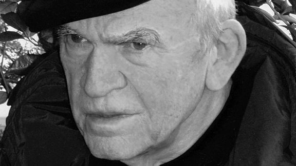 Milan Kundera, französisch-tschechischer Schriftsteller. 