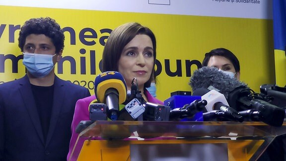 Präsidentschaftskandidatin Maia Sandu, während einer Pressekonferenz