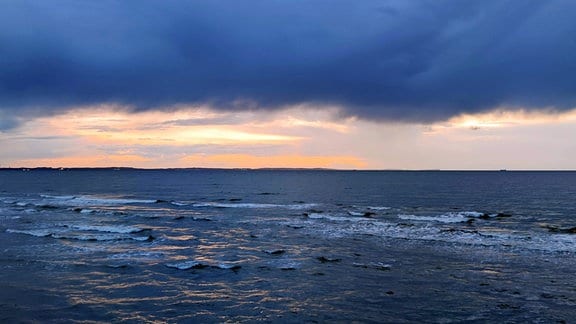 Sturmwolken über der Ostsee