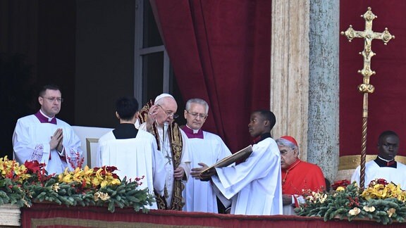 Papst Franziskus spendet Weihnachtssegen Urbi et Orbi in Rom
