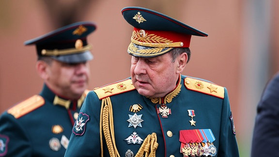 Armeegeneral Dmitri Bulgakow bei Parade zum Tag des Sieges in Moskau am 9. Mai 2022