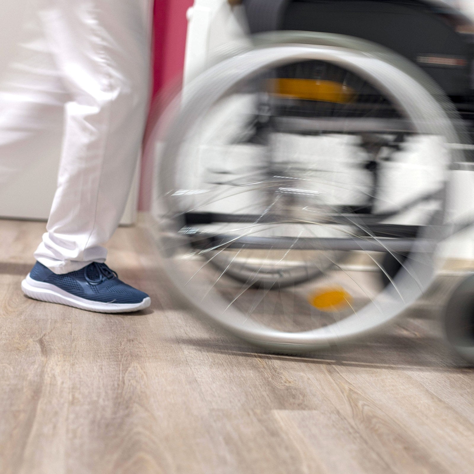 Kann man Pflegegeld im Ausland beziehen?