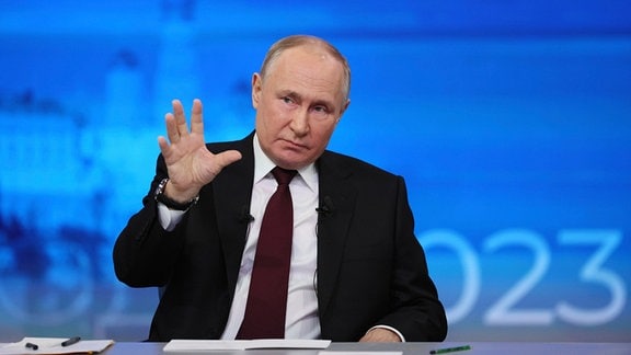 Der russische Präsident Wladimir Putin spricht während seiner jährlichen Pressekonferenz in Moskau, Russland.