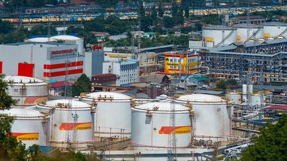 Rosneft-Erdölraffinerie in Tuapse am Schwarzen Meer