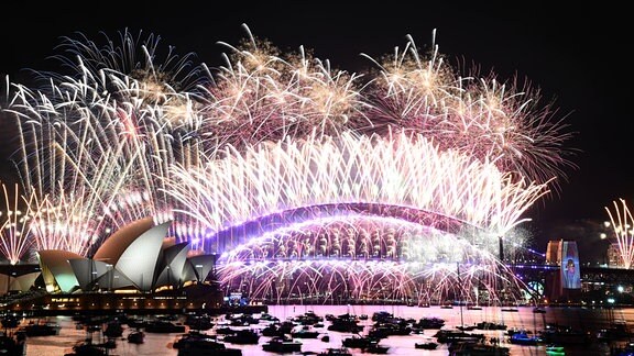 Feuerwerk über der Oepr in Sydney