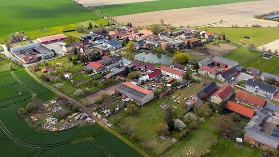Blick auf das Dorf Trüstedt bei Gardelegen