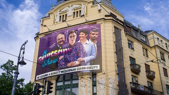 Plakatkampagne der ungarischen Staatspartei Fidesz
