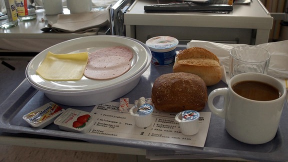 Frühstück im Krankenhaus