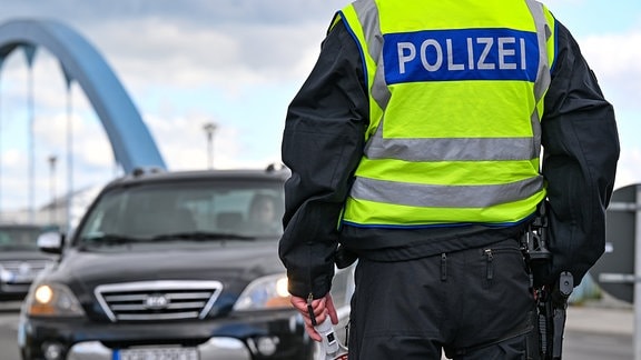 Bundespolizei kontrolliert Einreiseverkehr an der deutsch-polnischen Grenze