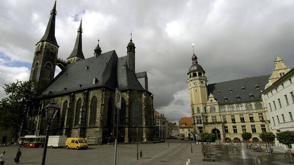 Kirche St. Jacob neben dem Rathaus in Köthen