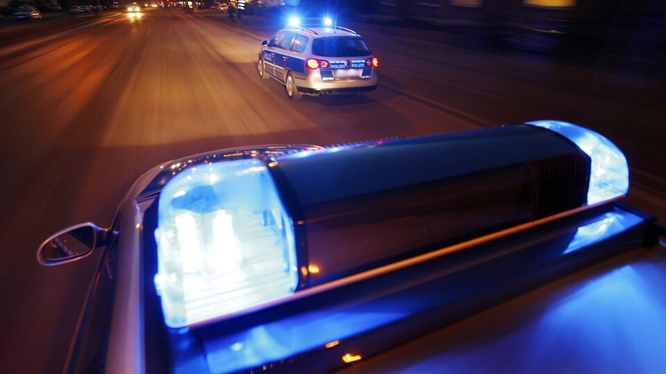 Sachsen-Anhalt-Frau-ohne-F-hrerschein-rammt-Polizeiauto