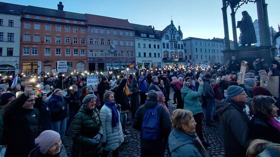 Demonstration mit Lichtern in Wittenberg