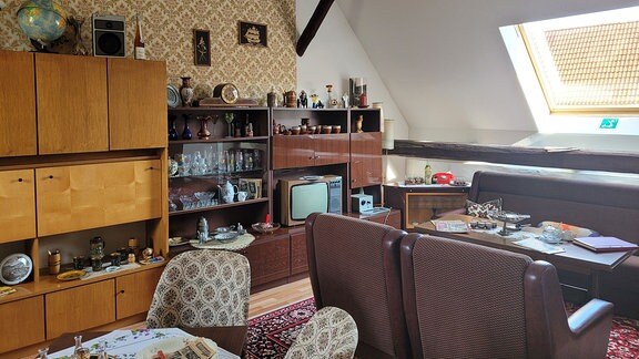 Ein Zimmer im DDR-Stil in Chörau.