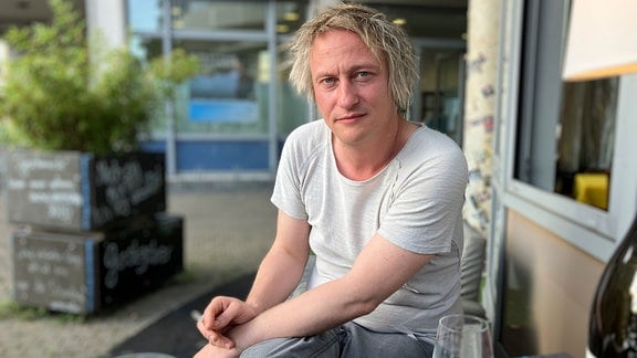 Tobias Felger ist Koch und betreibt in Dessau sein eigenes Restaurant.