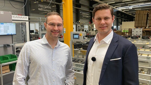 Die Tesvolt-Gründer Daniel Hannemann und Simon Schandert