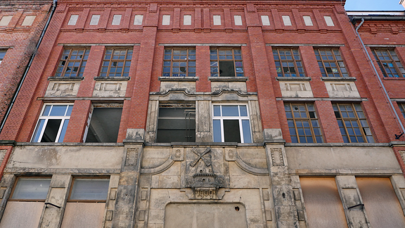 Außenansicht des Gebäudes der Nudelfabrik in Zeitz.