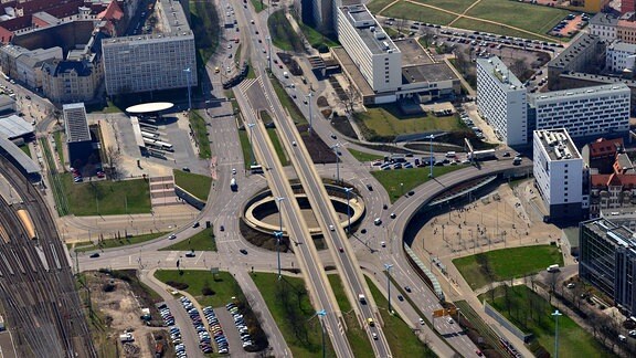 Blick auf den Riebeckplatz im Zentrum von Halle/Saale (Sachsen-Anhalt)