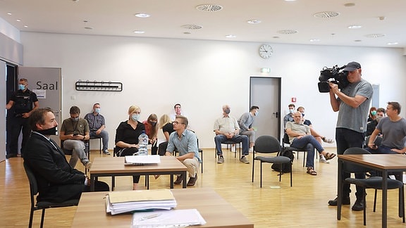 Sven Liebich sitzt im Gerichtssaal.