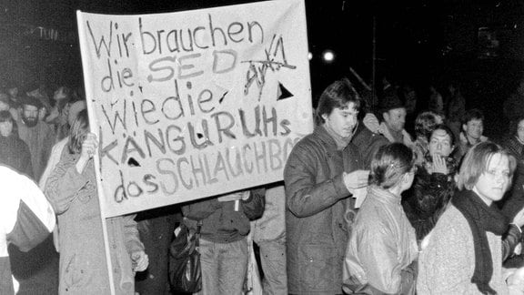 Montagsdemo mit Hunderttausenden in Halle, 1989