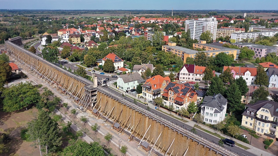 Hohe Kosten Zukunft des Gradierwerks Bad Dürrenberg unklar