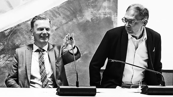 Stellv. Fraktionsvorsitzender Ulrich Thomas (CDU,Sachsen Anhalt) und Lars Jörn Zimmer (CDU,Sachsen Anhalt) - Fraktionssitzung der CDU vor der Landtagssitzung im Landtag von Sachsen Anhalt