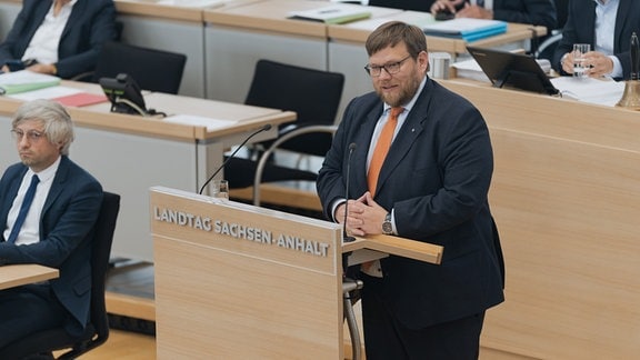 Guido Kosmehl im Landtag von Sachsen-Anhalt.