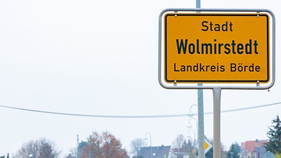 Ortseingangsschild von Wolmirstedt im Landkreis Börde