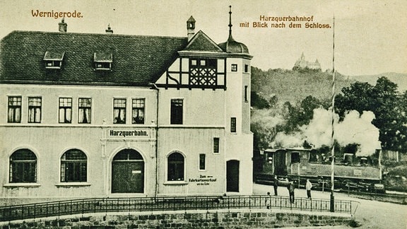 Ein historisches Foto vom Harzquerbahnhof in Wernigerode