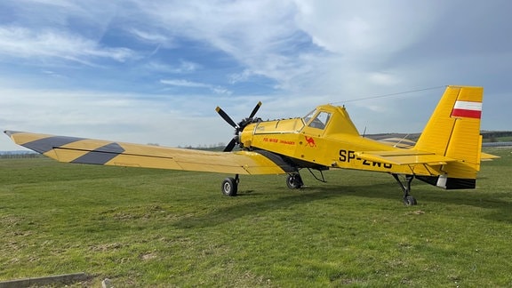Das gelbe Löschflugzeug