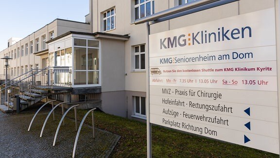 Blick auf ein früheres Krankenhaus in Havelberg, in dem inzwischen ein Seniorenheim untergebracht ist.