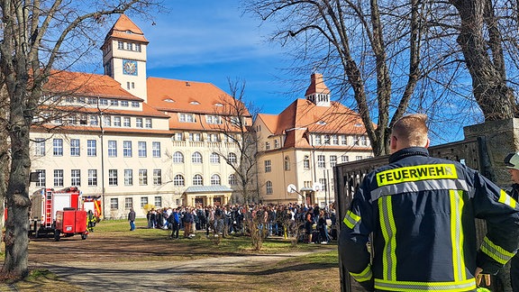 Feuerwehreinsatz an der evakuierten Schule in Bischofswerda